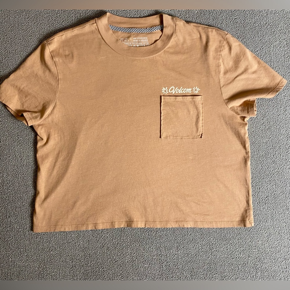 Women’s Volcom 100% Organic Cotton Tan Cropped Tee